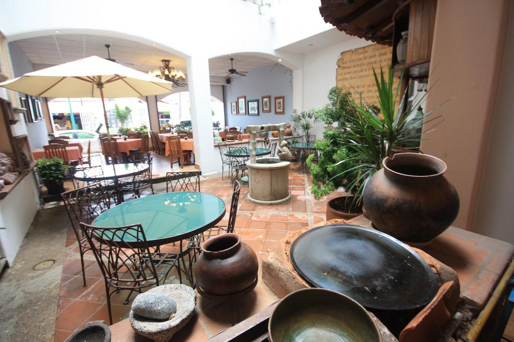 Hotel Maria Mixteca Santa Cruz Huatulco Buitenkant foto