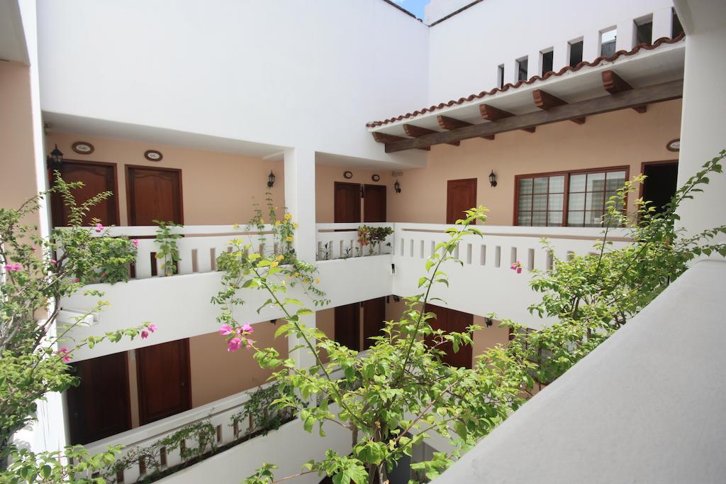 Hotel Maria Mixteca Santa Cruz Huatulco Buitenkant foto