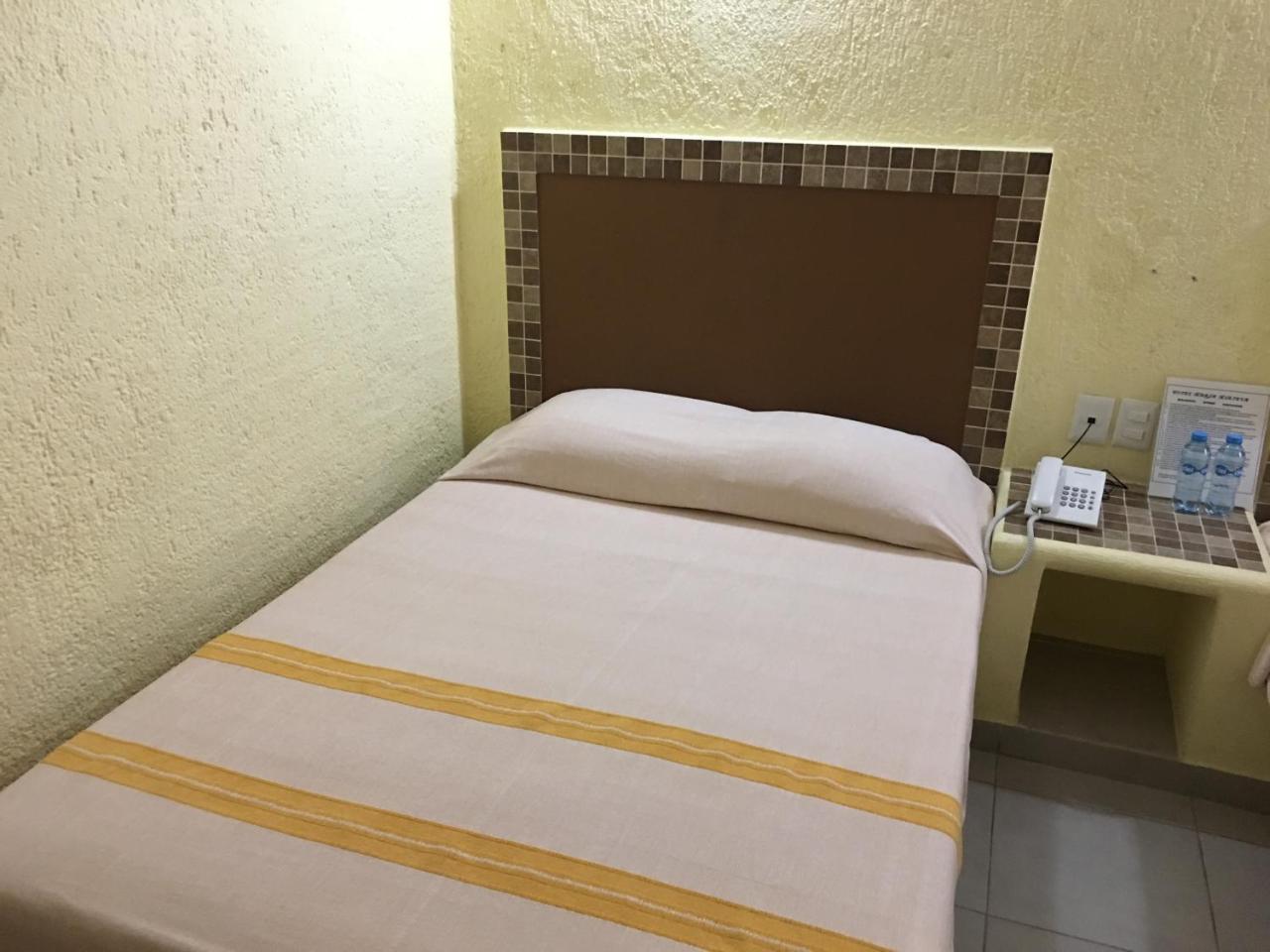 Hotel Maria Mixteca Santa Cruz Huatulco Buitenkant foto
